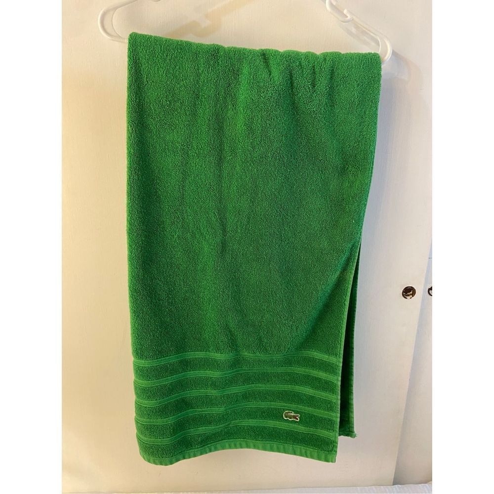 Lacoste izod green ribbed towel 29x53” alligator logo‎